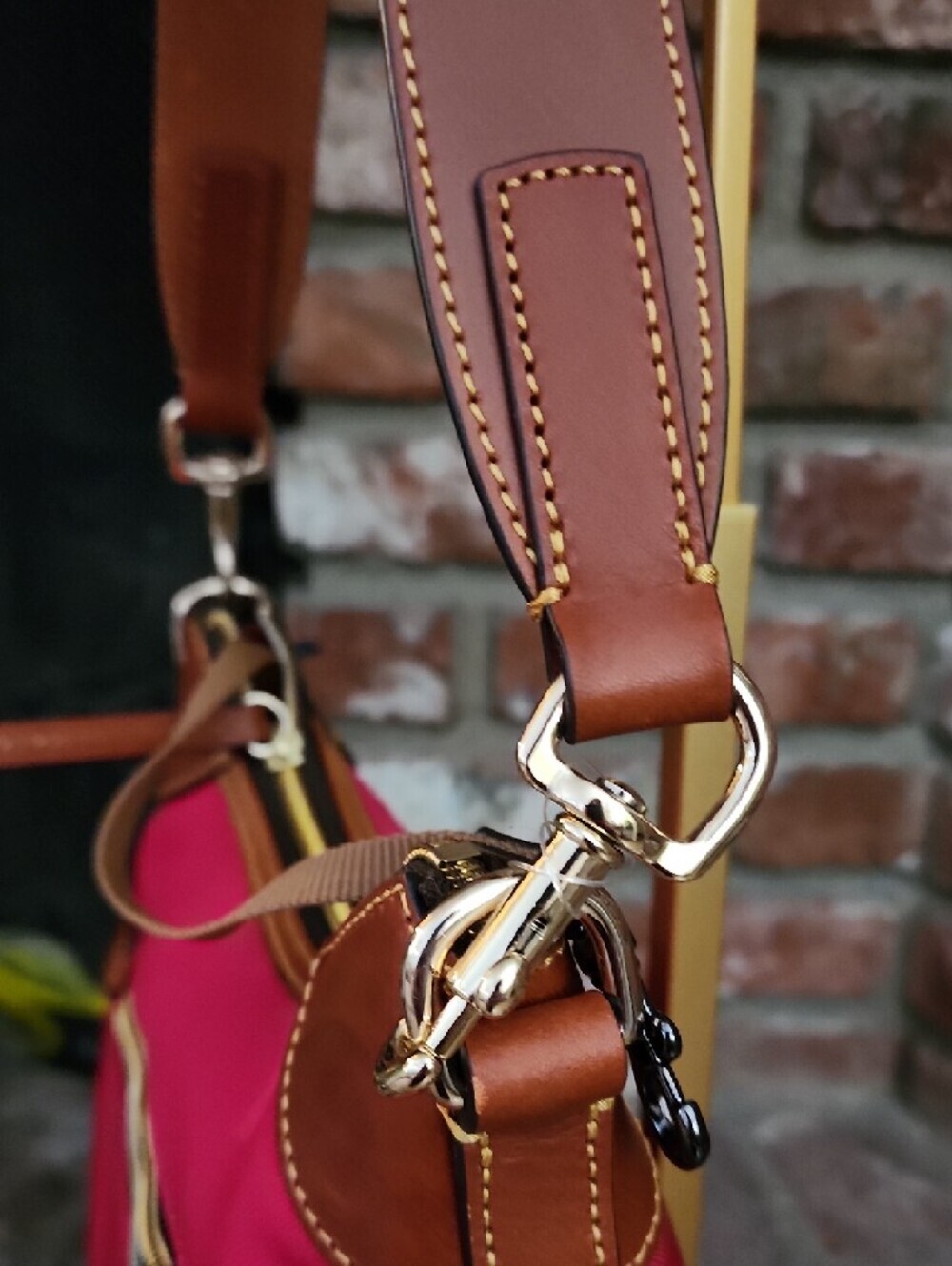 NWT Dooney & Bourke Pink Nylon Mini Hobo Bag Y2K Preppy Purse - Picture 4 of 14